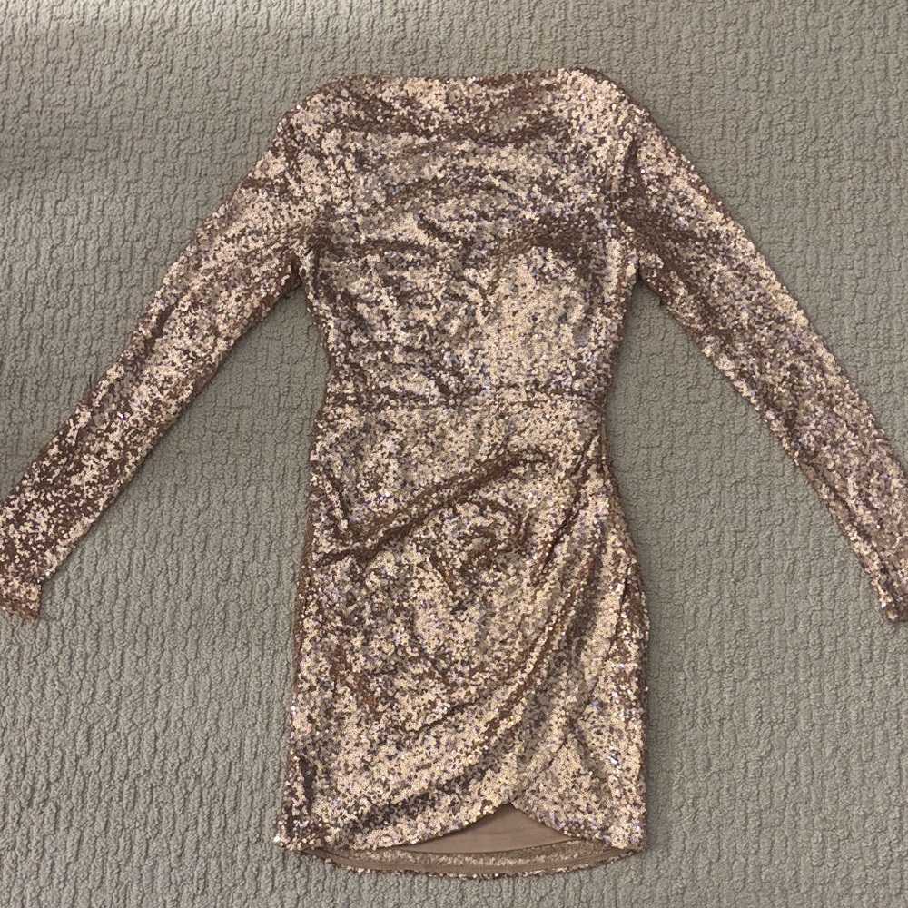 Selfie Leslie Shimmering Sequin Long Sleeve Dress Rose Gold